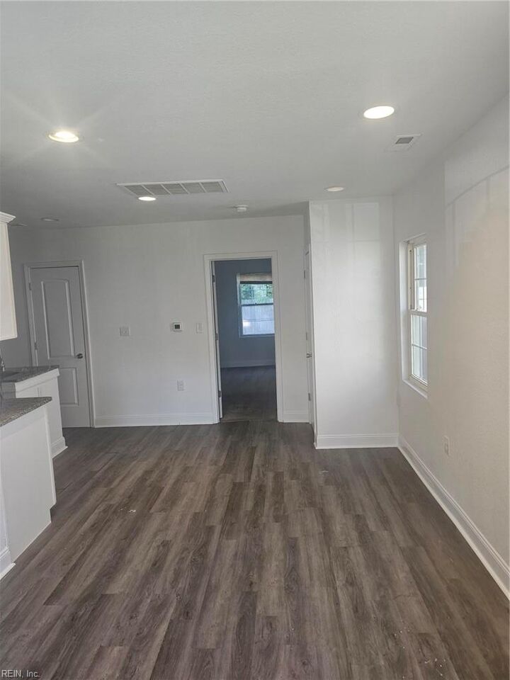 Property Photo: 3500 Pierce St VA 23703