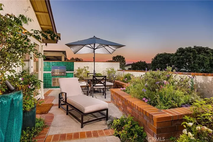 Property Photo:  7 Jetty Drive  CA 92625 