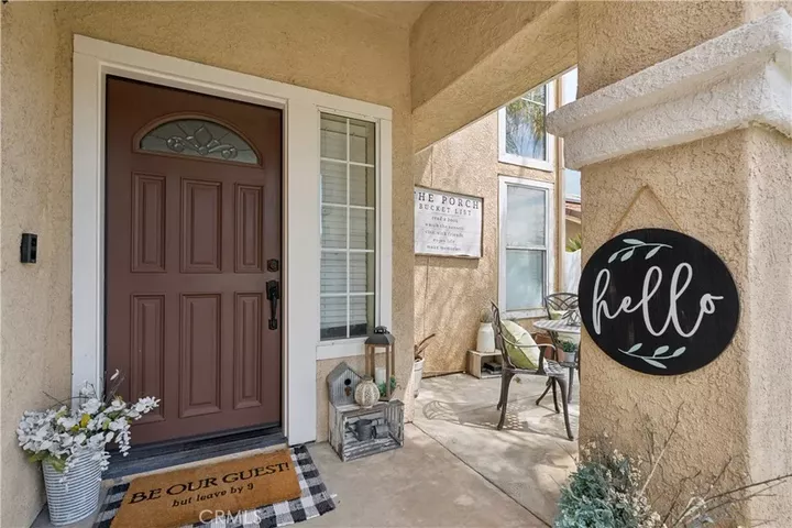 Property Photo:  27927 Lassen  CA 91384 