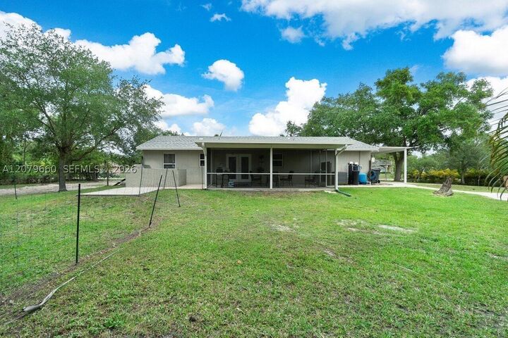 Property Photo:  16298 N 90th St N  FL 33470 