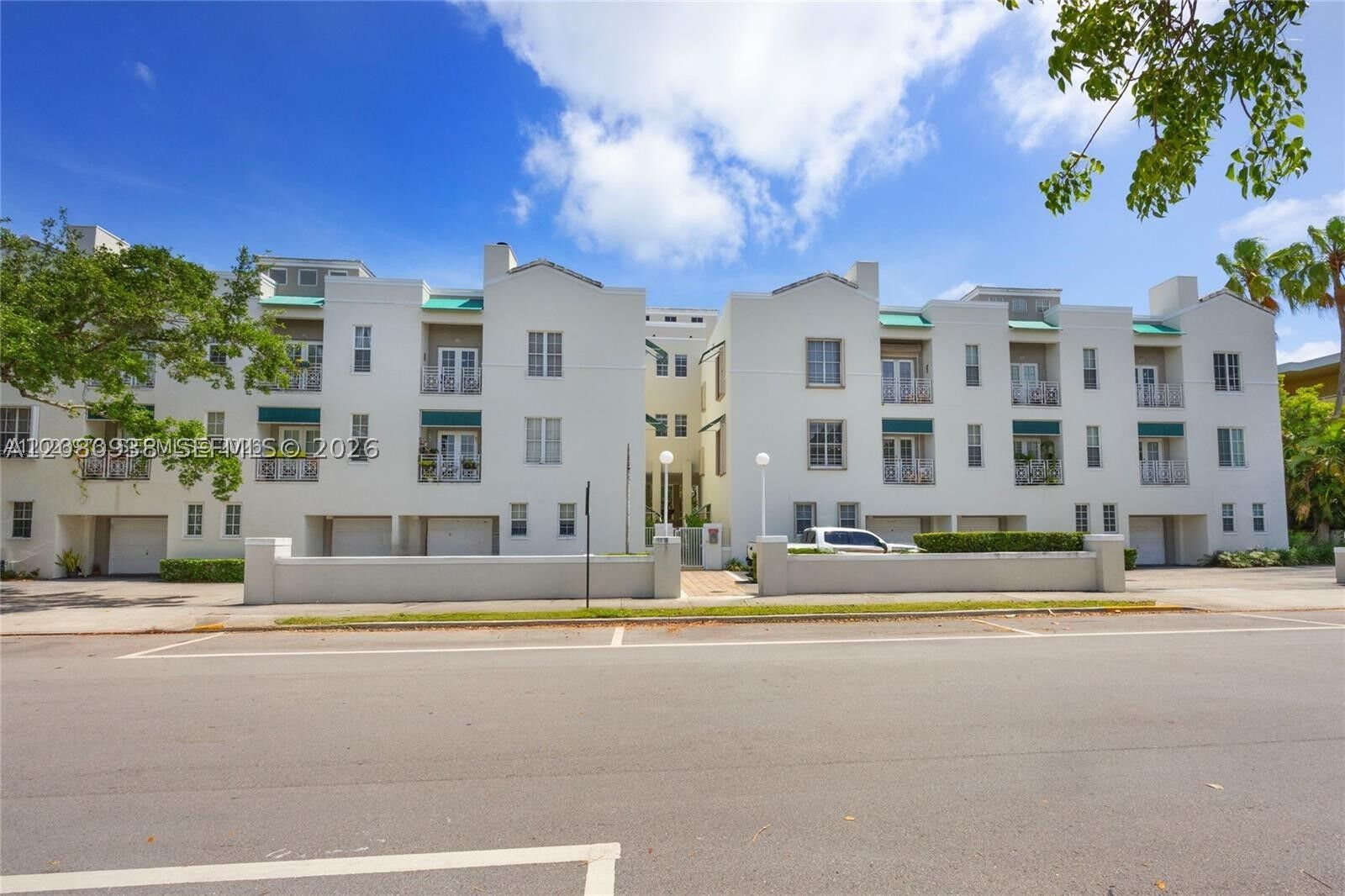 Property Photo: 5801 SW 74th Ter 3 FL 33143
