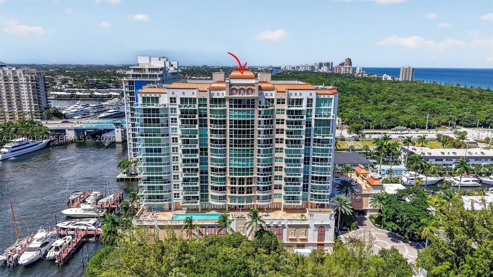 Property Photo: 2845 NE 9th St 1204 FL 33304