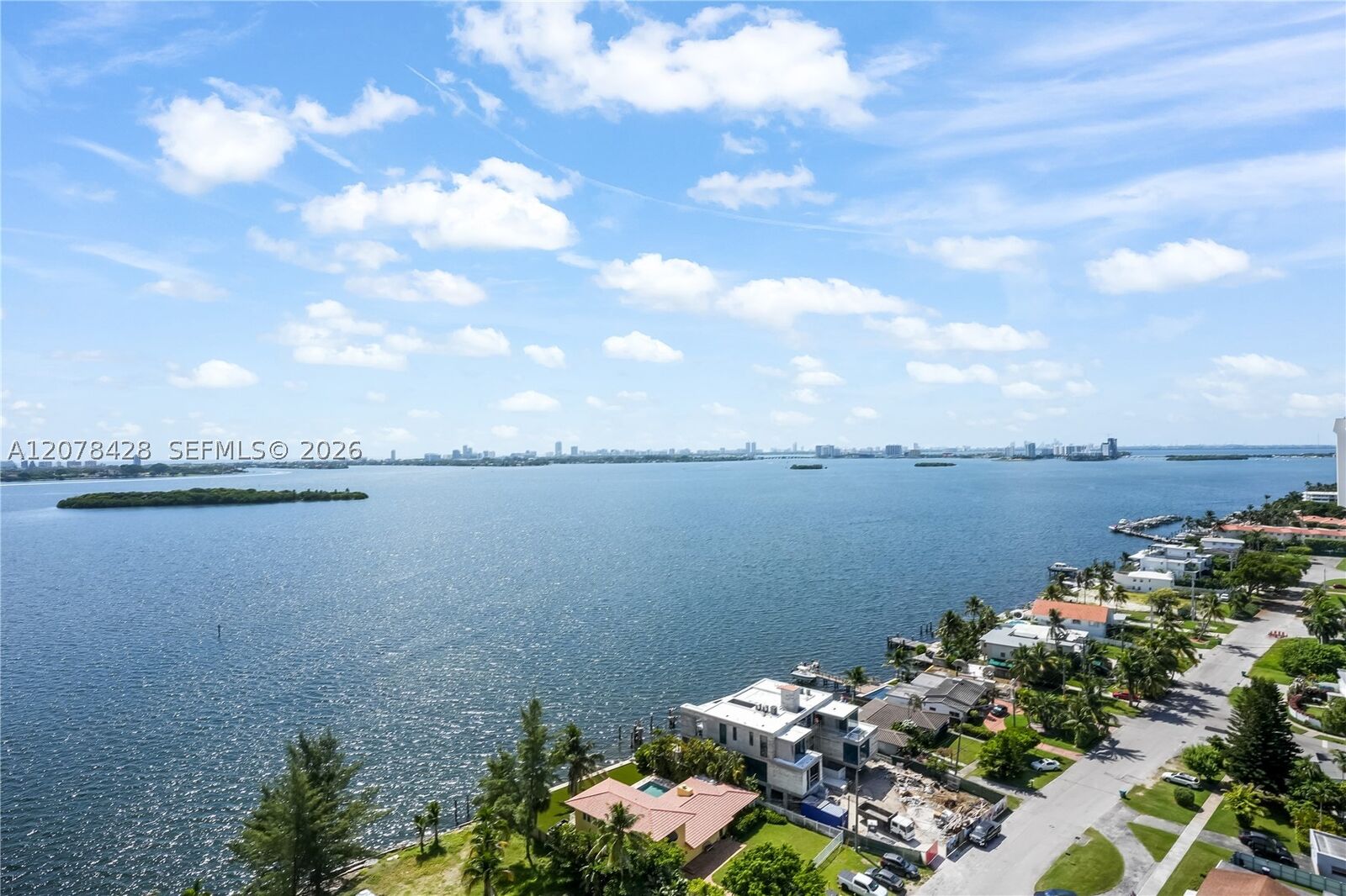 Property Photo:  11113 Biscayne Blvd 1951  FL 33181 
