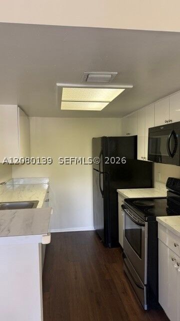 Property Photo: 3182 Coral Lake Ln 3182 FL 33065