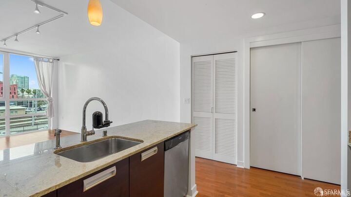 Property Photo:  300 Berry Street 424  CA 94158 