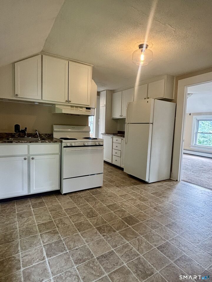 Property Photo:  31-33 William Street  CT 06351 
