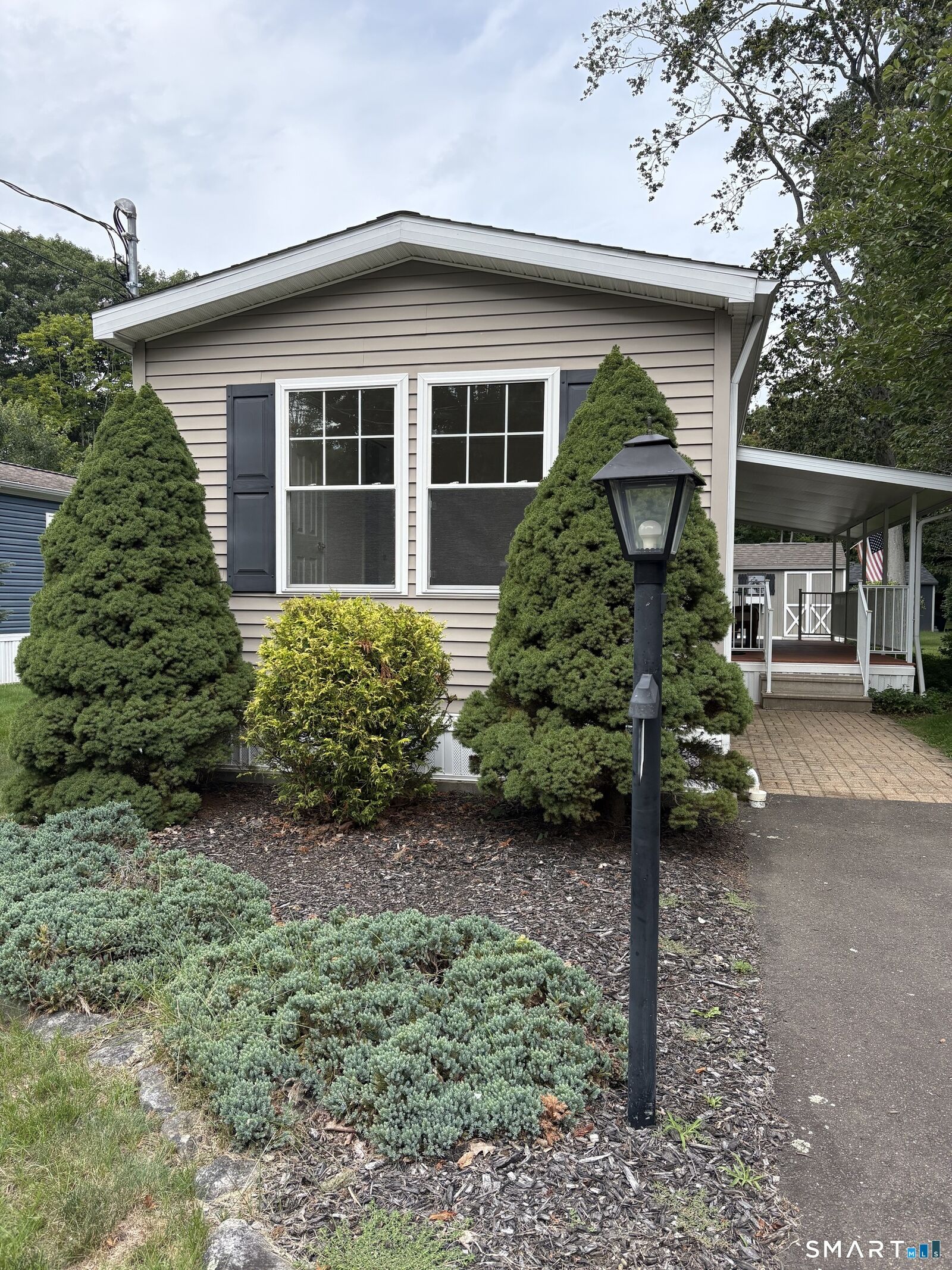 Property Photo: 41 Woodland Trail CT 06419