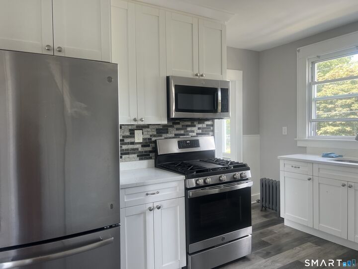 Property Photo:  385 Savin Avenue 2  CT 06516 