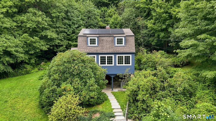 Property Photo:  85 East Litchfield Road  CT 06759 