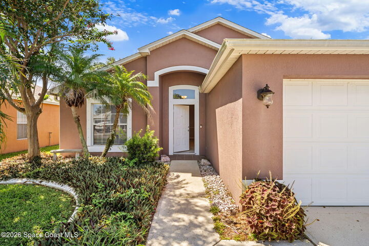 Property Photo: 2087 Deercroft Drive FL 32940