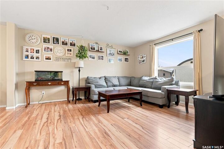 Property Photo:  200 Hiebert Crescent 15  SK S0K 2T2 