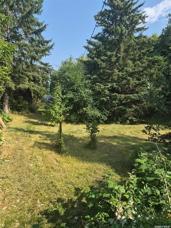 Property Photo:  600 3rd Avenue  SK S0K 1B0 