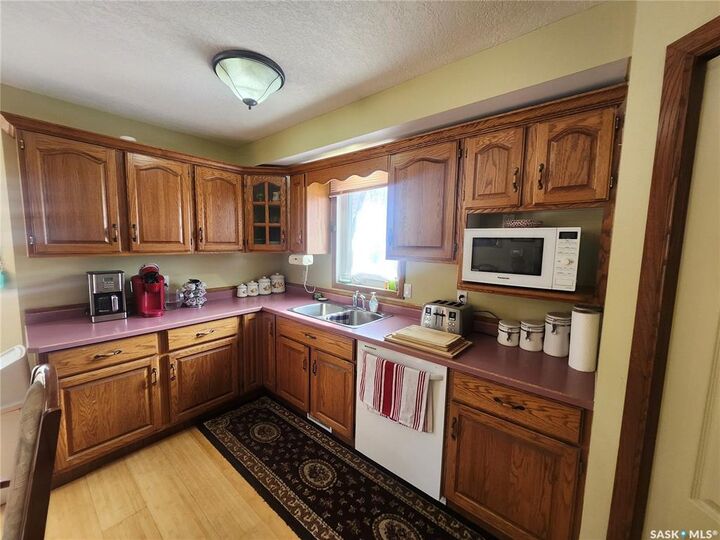 Property Photo: 209 1st Avenue N SK S0J 0E0