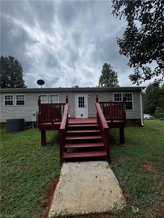 Property Photo: 502 Dawson Miller Road NC 27205