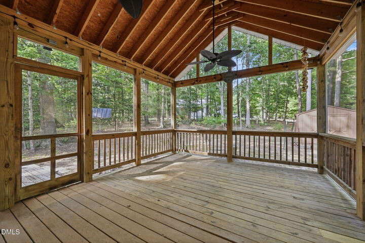 Property Photo: 1268 Sagamore Drive NC 27549