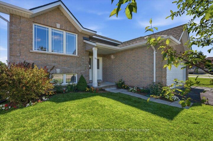 Property Photo:  28 Kyle Court  ON K0K 2C0 