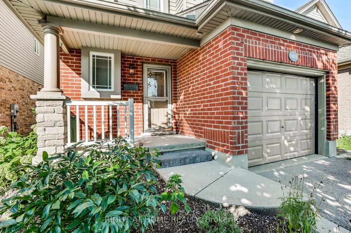 Property Photo:  1811 Rollingacres Drive  ON N5X 4K4 