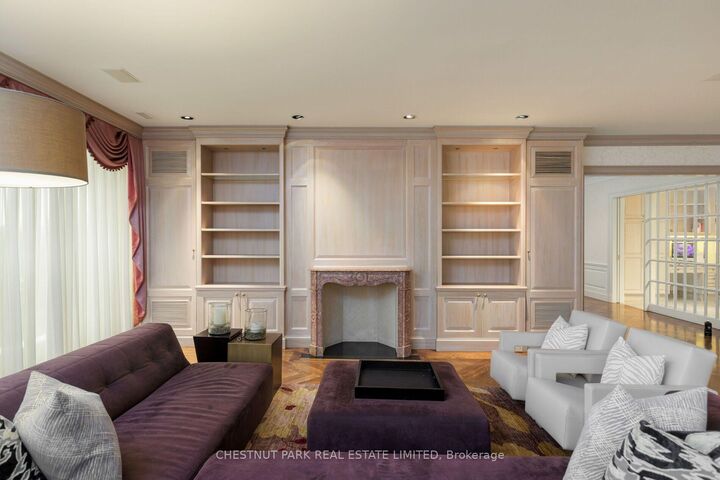 Property Photo:  77 Avenue Road 612  ON M5R 3R8 