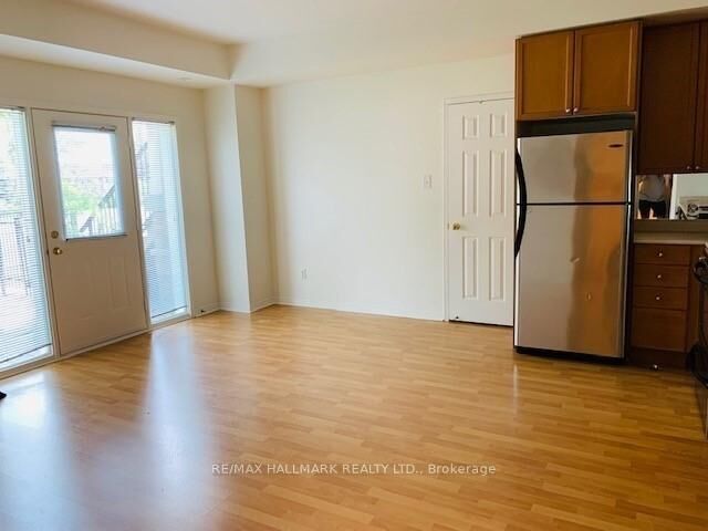 Property Photo:  4960 Winston Churchill Boulevard 119  ON L5M 8E4 
