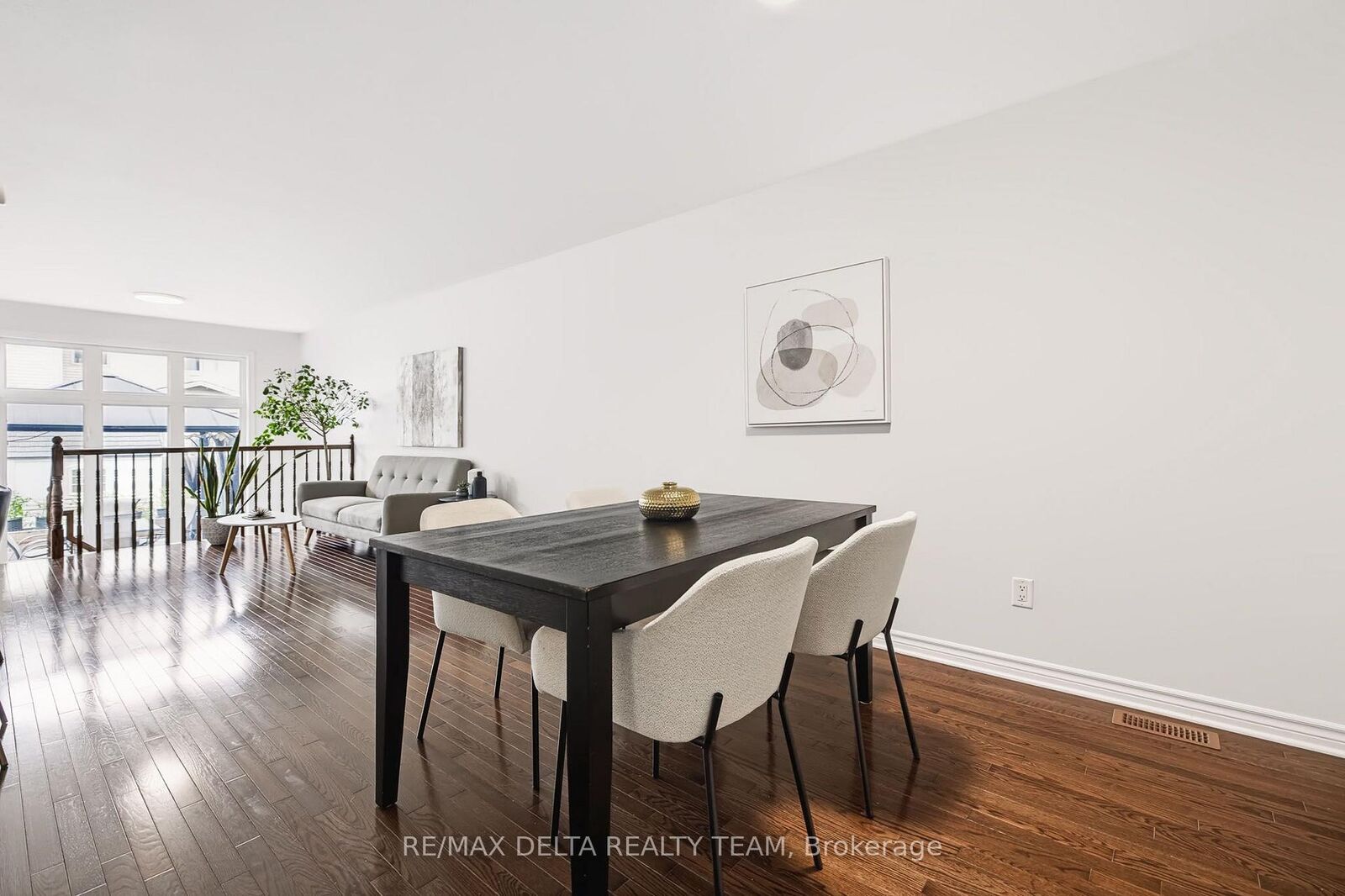 Property Photo:  616 Spikemoss Place  ON K4A 0C9 