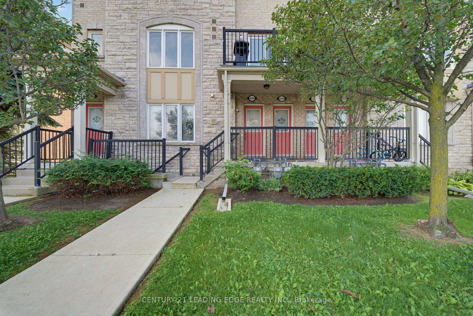 Property Photo:  2179 Bur Oak Avenue  ON L6E 0C4 
