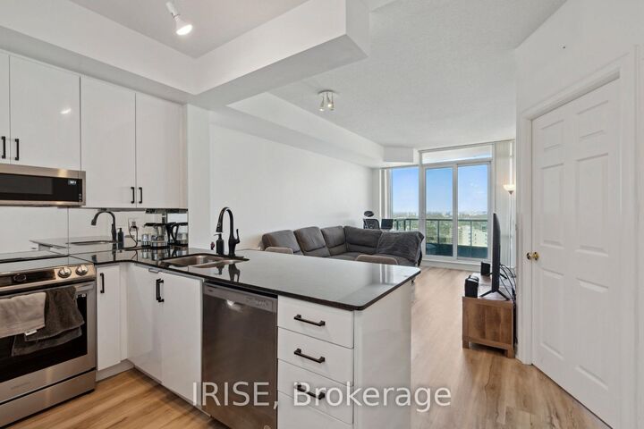1 Elm Drive W 2812 — photo 1