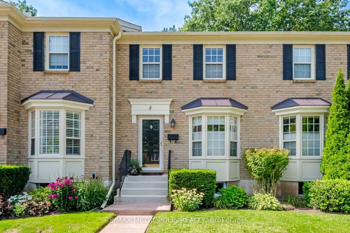 Property Photo:  2390 Woodward Avenue 8  ON L7R 1T9 