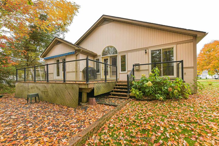 Property Photo:  19 Springwood Crescent  ON P1P 1Z1 