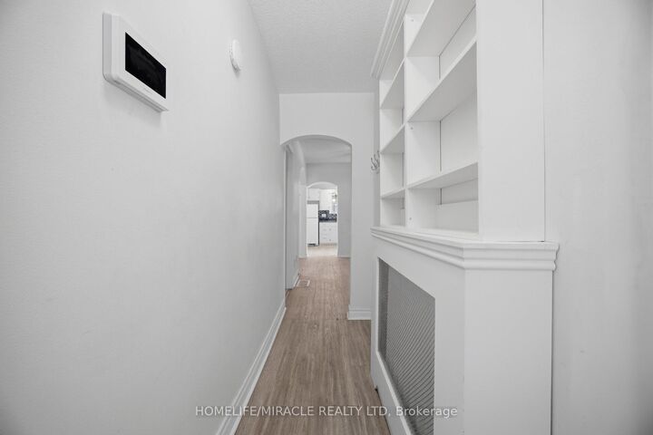 Property Photo:  25 Hope Avenue  ON L8H 2E1 