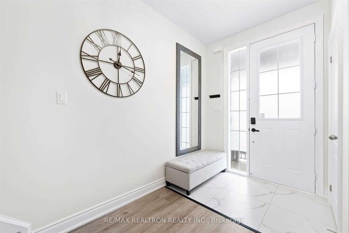 Property Photo:  1172 Peelar Crescent  ON L0L 1W0 
