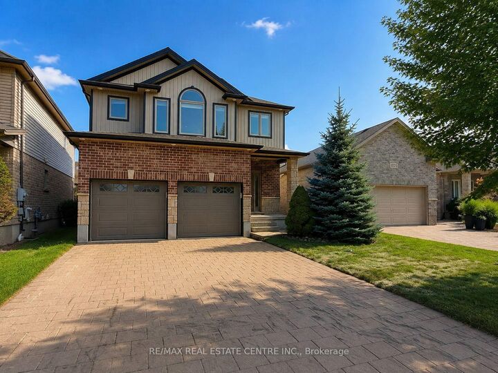 Property Photo:  1029 Moy Crescent  ON N6G 0B5 