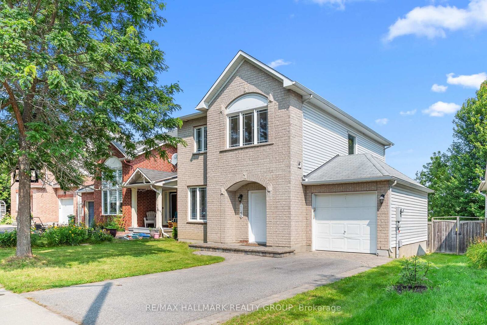Property Photo:  1146 Halton Terrace  ON K2W 1G9 
