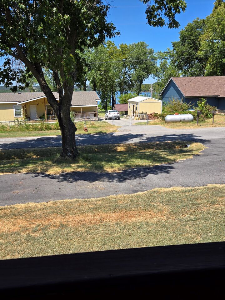 Property Photo:  30432 S 4537 Road  OK 74331 