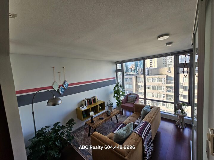 Property Photo:  1255 Seymour Street 12fl  BC V6B 0H1 