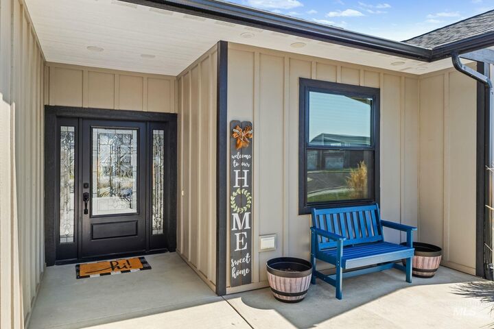 Property Photo:  3745 Skyview Drive  ID 83501 