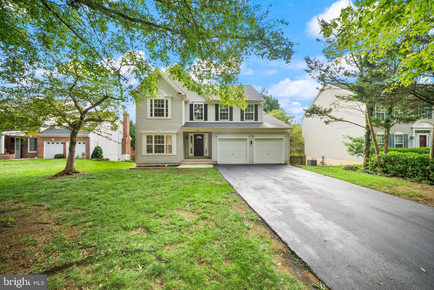 Property Photo:  406 Georgetown Court NE  VA 20176 
