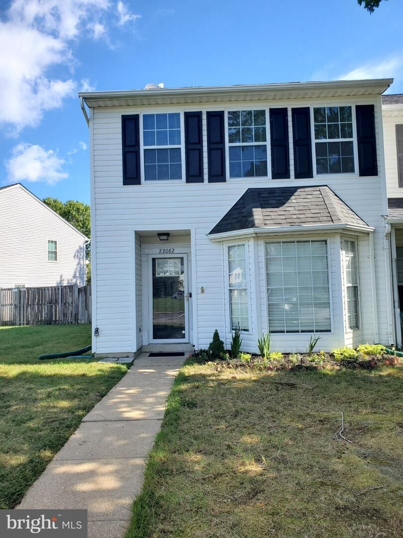 Property Photo:  22082 Saint Clements Circle  MD 20634 