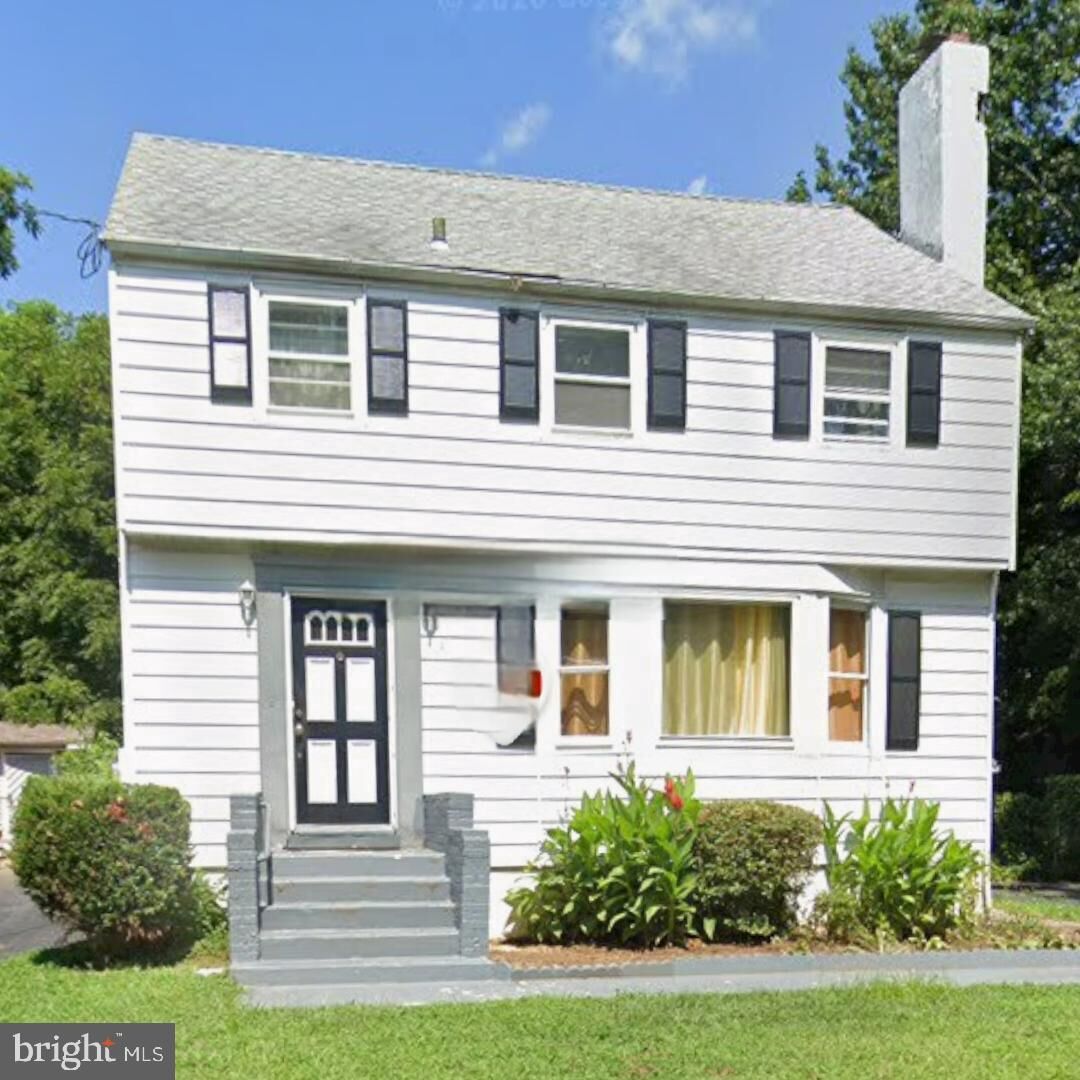 Property Photo:  14 Hillman Avenue  NJ 08638 