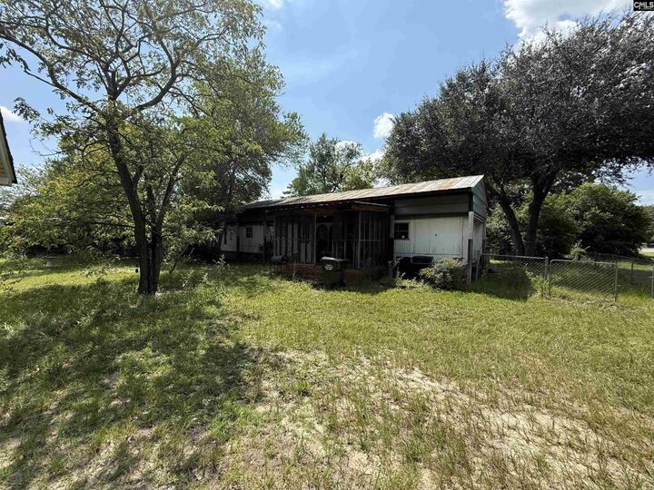 Property Photo:  221 Magnice  SC 29053 