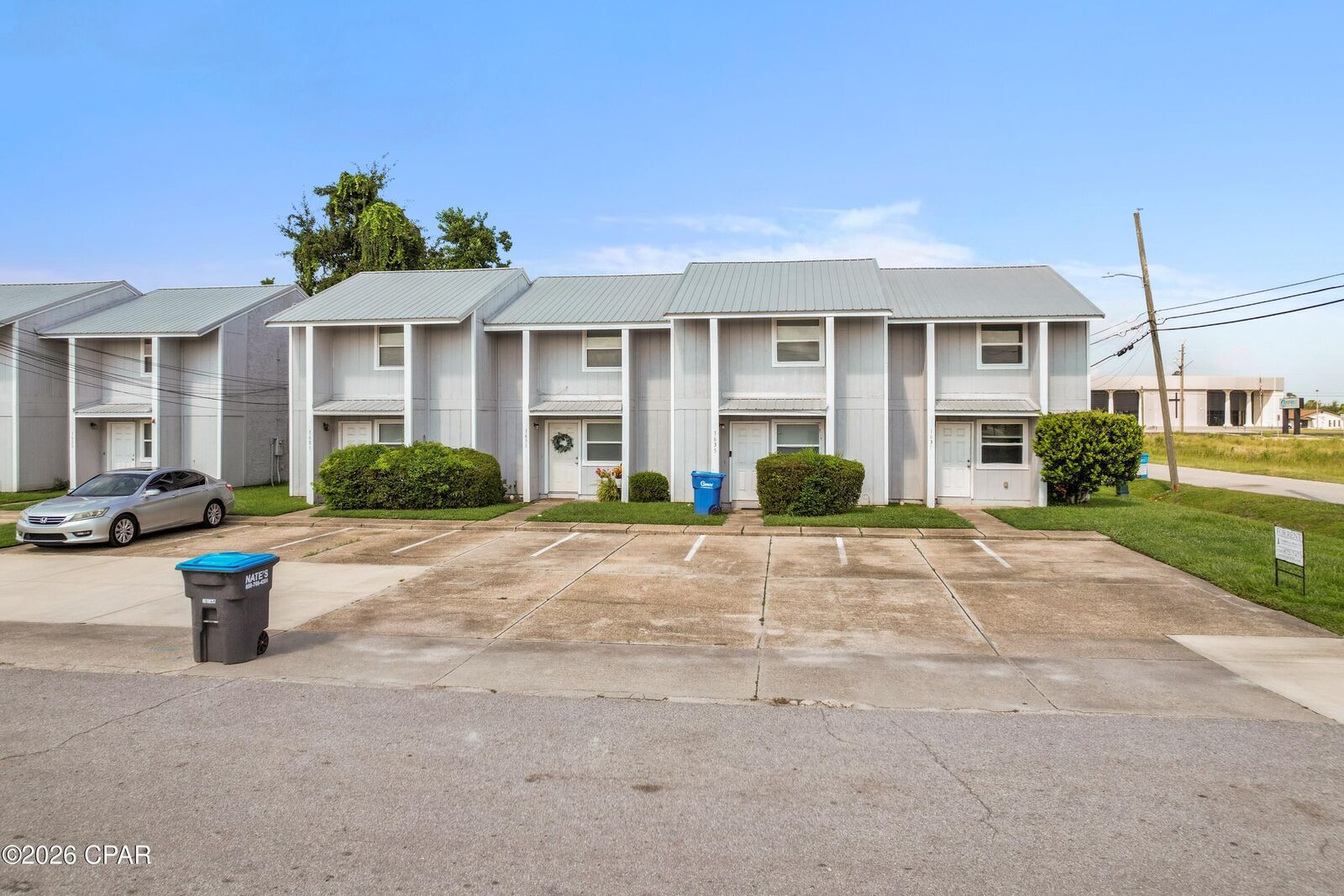 Property Photo: 1623 N James Avenue FL 32405