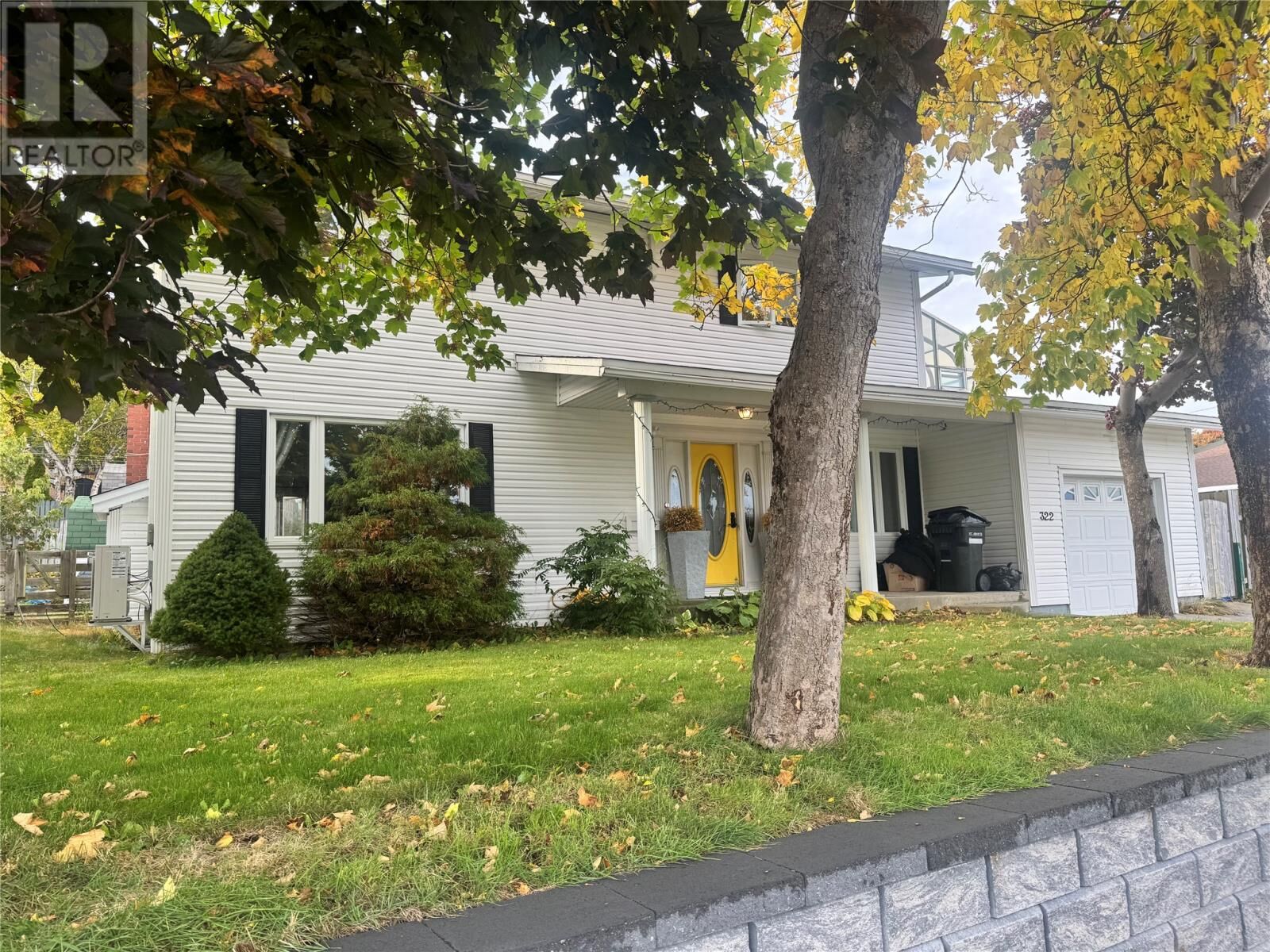 Property Photo:  322 Topsail Road  NL A1E 2B5 