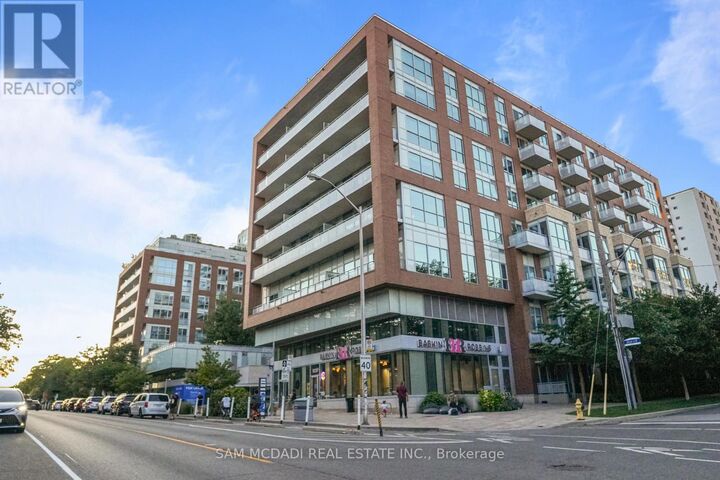 Property Photo:  1830 Bloor Street West 817  ON M6P 0A2 