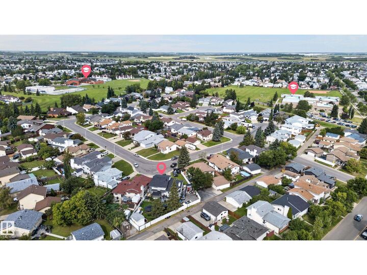 Property Photo:  17103 92 St NW  AB T5Z 2N1 