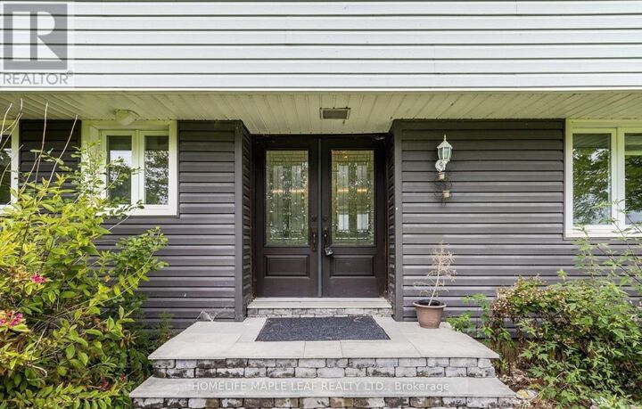 Property Photo:  2815 Niagara River Parkway  ON L2A 5M4 