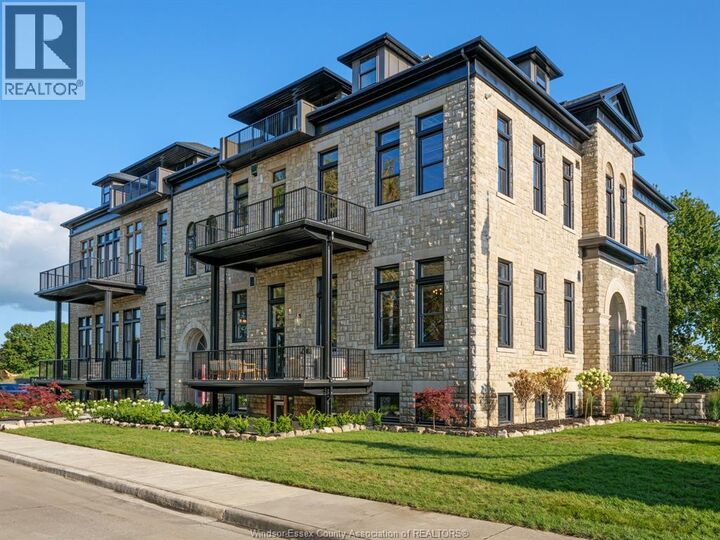 Property Photo:  247 Brock Street 201  ON N9V 2H4 
