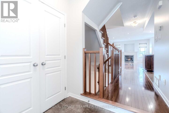Property Photo:  506 Pepperville Crescent  ON K2M 0E3 