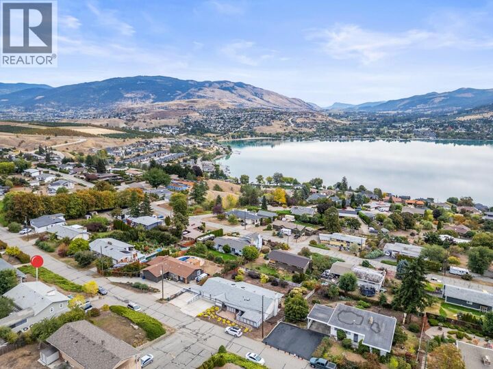 Property Photo:  8404 Lakeview Drive  BC V1B 1W3 
