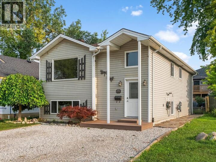 Property Photo:  294 Erieview Drive  ON N9Y 1M4 