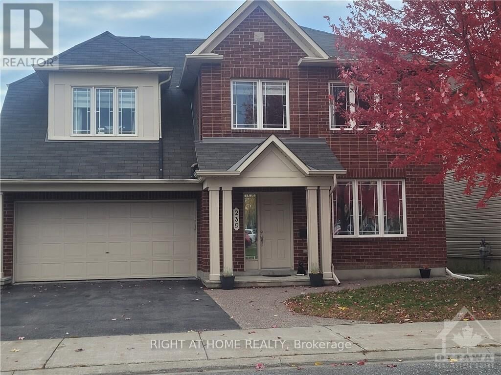 Property Photo:  239 Highpointe Crescent  ON K2J 5N8 