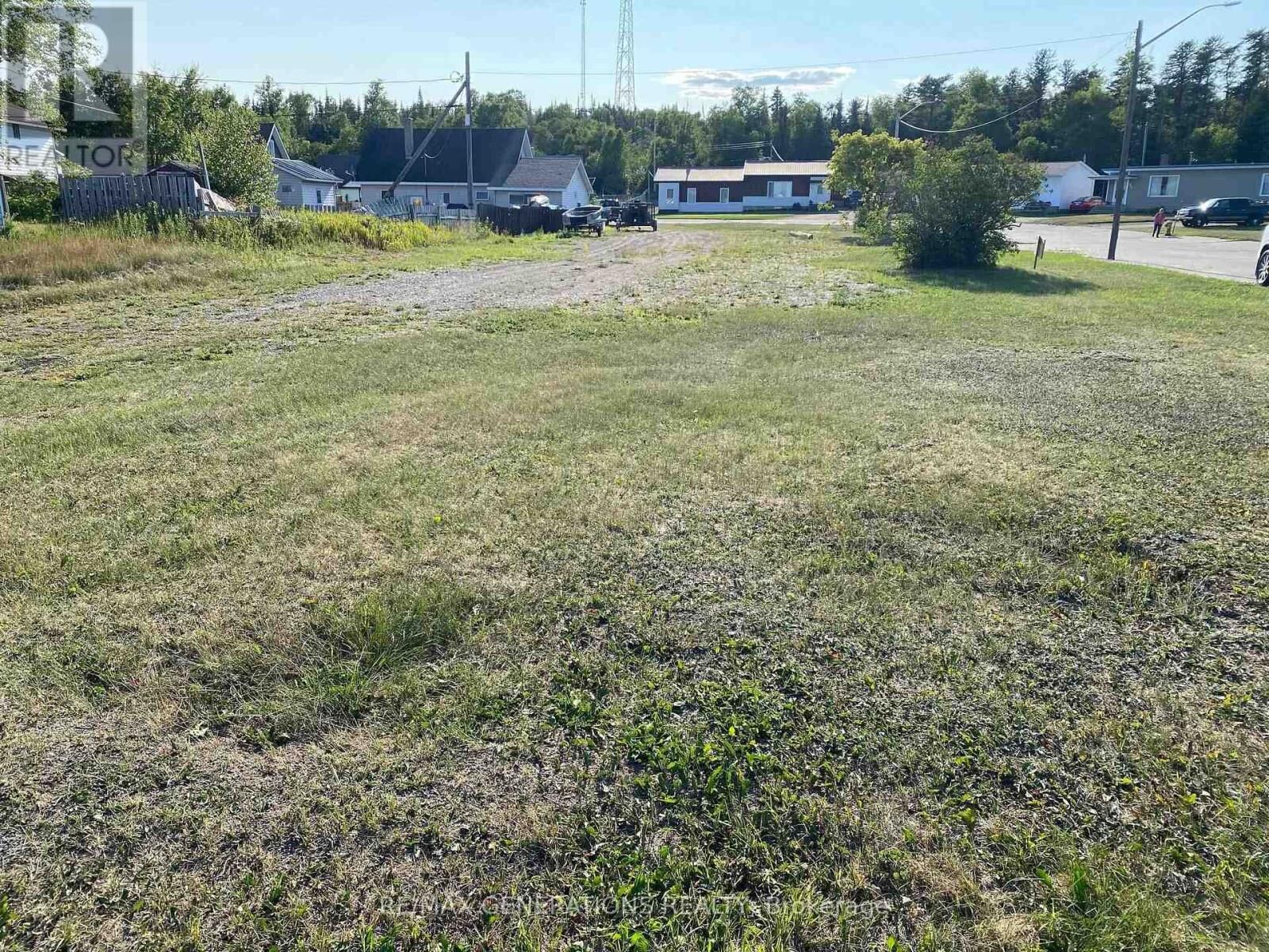 Property Photo:  17 Birch Crescent  ON P0T 2W0 